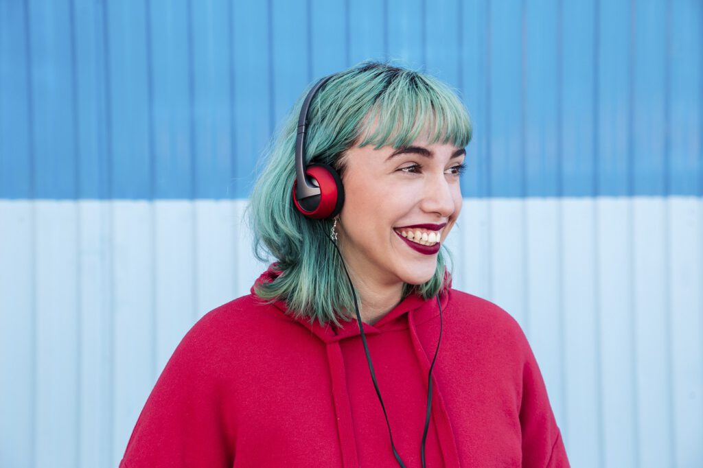 professionele radiocommercial laten maken, Professionele-radiospot-laten-maken-radiocommercial-laten-maken-radiospot-bestellen-radiocommercial-bestellen